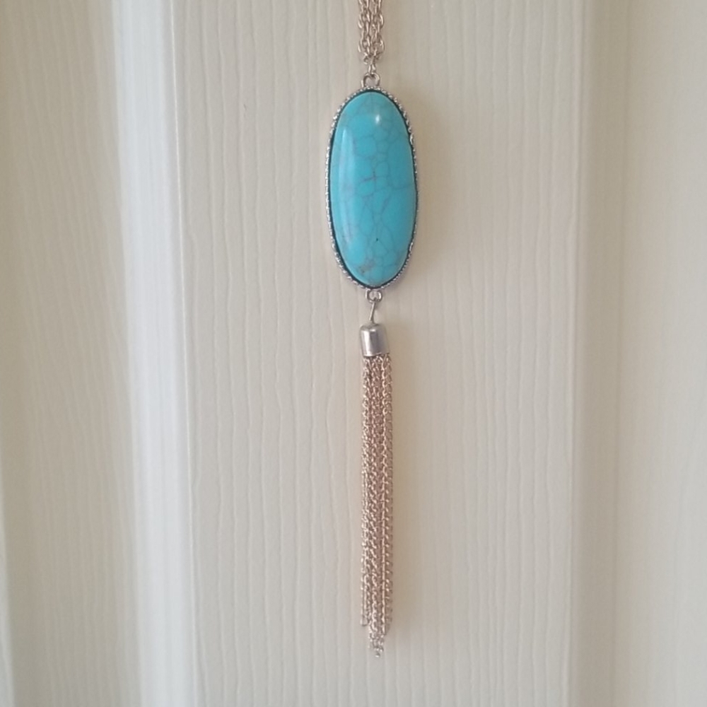 Turquoise gold pendant necklace